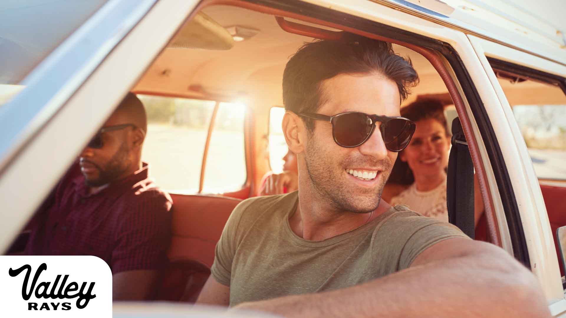 Drive Safe and in Style: A Guide to Choosing the Best Sunglasses for Driving